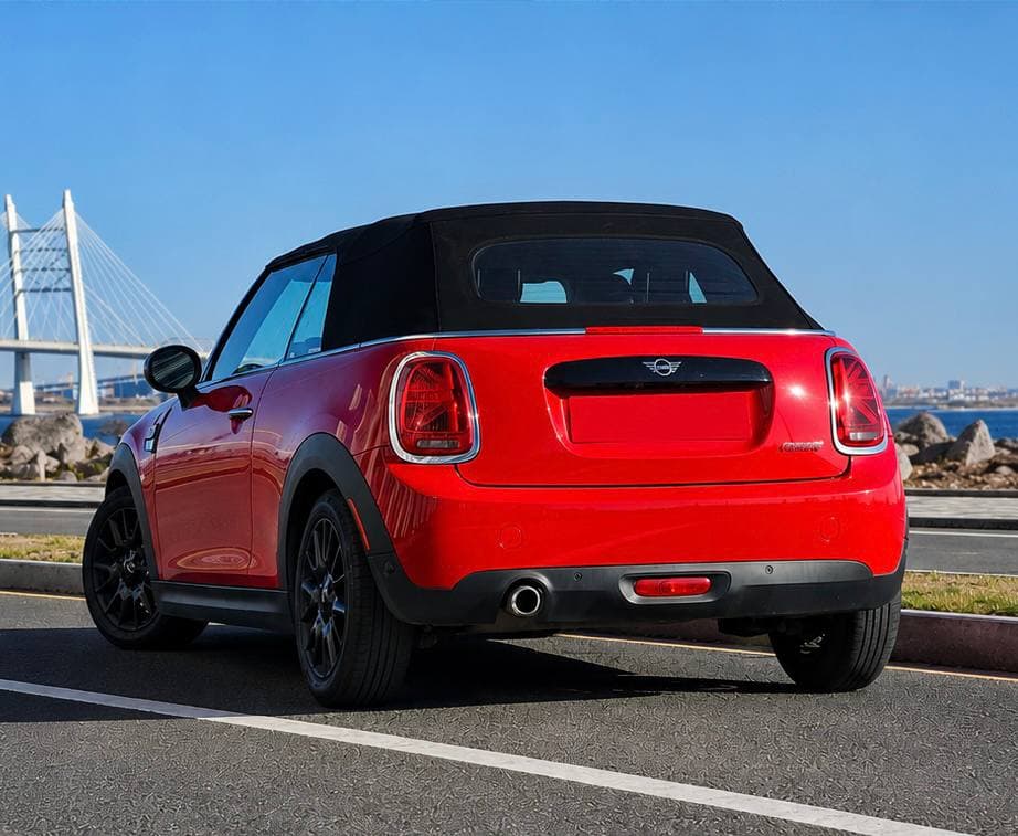 Mini Cooper Cabrio — вид сзади